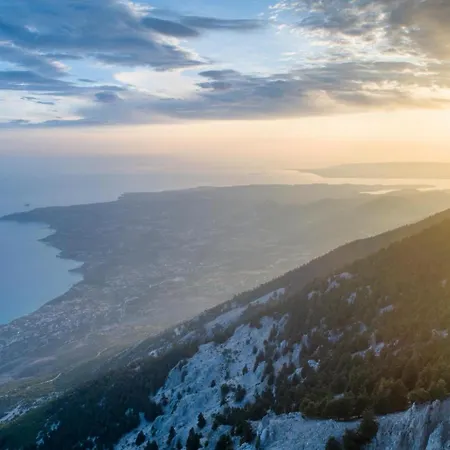 Marina Βίλα Σβορωνάτα